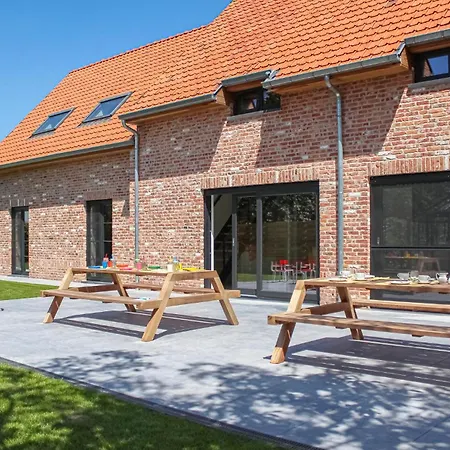 Cozy In With Outdoor Swimming Pool * Diksmuide